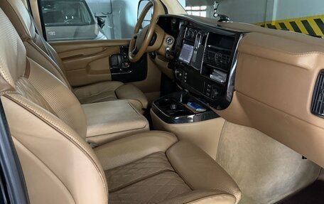Chevrolet Express II, 2010 год, 4 500 000 рублей, 5 фотография