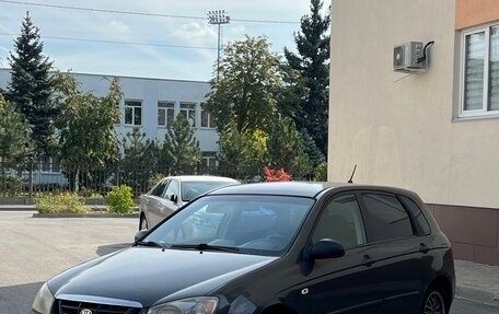 KIA Cerato I, 2005 год, 245 000 рублей, 2 фотография