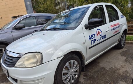 Renault Logan I, 2013 год, 190 000 рублей, 2 фотография