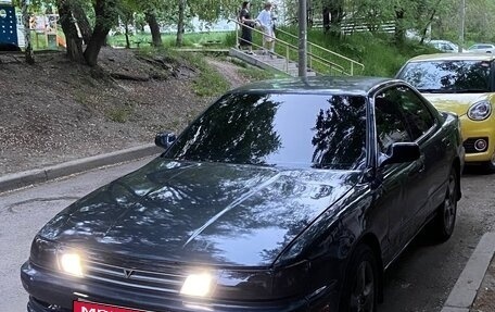 Toyota Vista, 1992 год, 270 000 рублей, 1 фотография