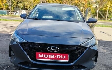 Hyundai Solaris II рестайлинг, 2021 год, 1 490 000 рублей, 12 фотография