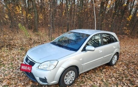 KIA Rio II, 2011 год, 350 000 рублей, 2 фотография