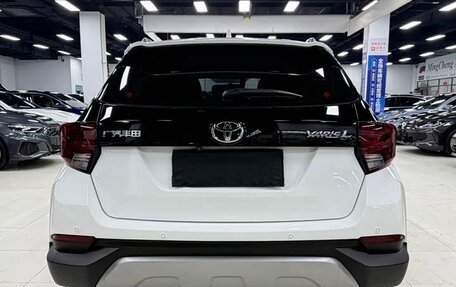 Toyota Yaris XP150 рестайлинг, 2023 год, 850 666 рублей, 6 фотография