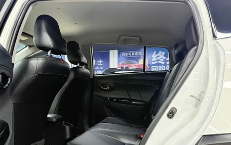 Toyota Yaris XP150 рестайлинг, 2023 год, 850 666 рублей, 13 фотография