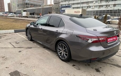 Toyota Camry, 2021 год, 2 900 000 рублей, 1 фотография