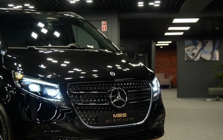 Mercedes-Benz V-Класс, 2026 год, 36 200 000 рублей, 6 фотография