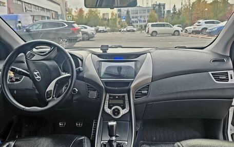 Hyundai Avante, 2011 год, 589 000 рублей, 14 фотография