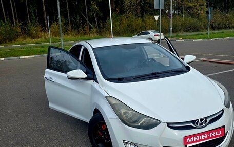 Hyundai Avante, 2011 год, 589 000 рублей, 13 фотография