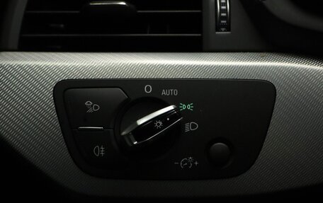 Audi A4, 2016 год, 2 150 000 рублей, 10 фотография