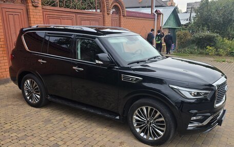 Infiniti QX80 I рестайлинг, 2021 год, 7 000 000 рублей, 12 фотография