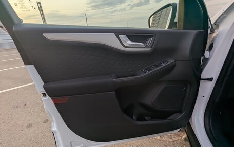 Ford Kuga III, 2021 год, 1 996 000 рублей, 21 фотография