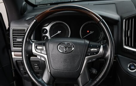 Toyota Land Cruiser 200, 2020 год, 8 300 000 рублей, 17 фотография