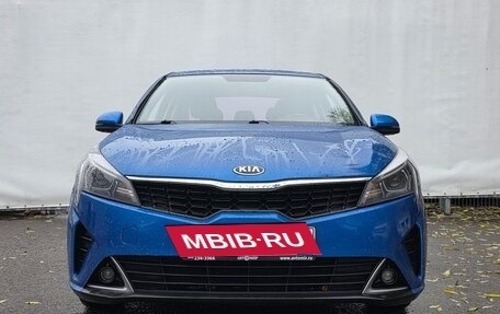 KIA Rio IV, 2020 год, 1 425 000 рублей, 2 фотография