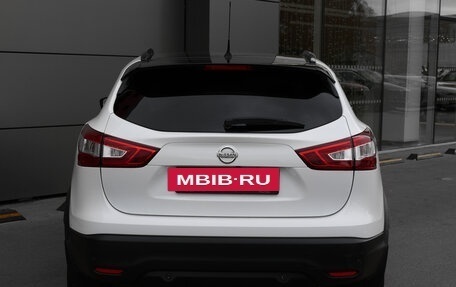 Nissan Qashqai, 2016 год, 1 598 000 рублей, 6 фотография