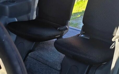 Toyota Sienta I, 2012 год, 849 000 рублей, 12 фотография