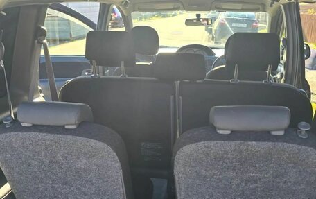 Toyota Sienta I, 2012 год, 849 000 рублей, 17 фотография