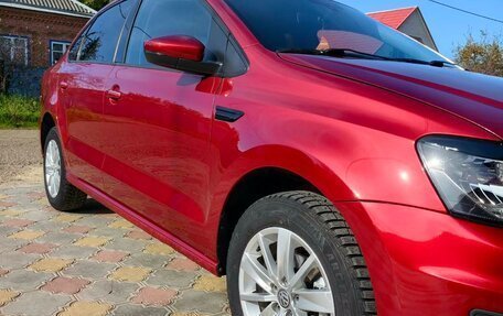 Volkswagen Polo VI (EU Market), 2015 год, 1 050 000 рублей, 33 фотография