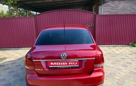 Volkswagen Polo VI (EU Market), 2015 год, 1 050 000 рублей, 37 фотография