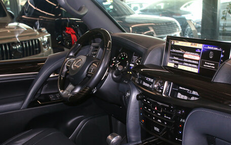 Lexus LX III, 2019 год, 8 800 000 рублей, 10 фотография