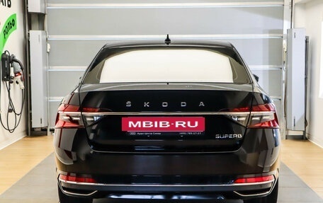 Skoda Superb III рестайлинг, 2025 год, 3 175 000 рублей, 2 фотография