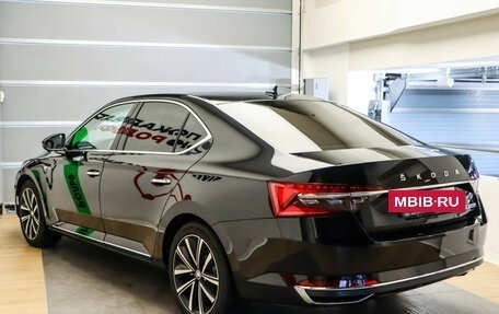 Skoda Superb III рестайлинг, 2025 год, 3 175 000 рублей, 3 фотография