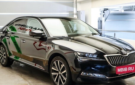 Skoda Superb III рестайлинг, 2025 год, 3 175 000 рублей, 8 фотография