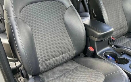 Hyundai ix35 I рестайлинг, 2010 год, 695 000 рублей, 10 фотография