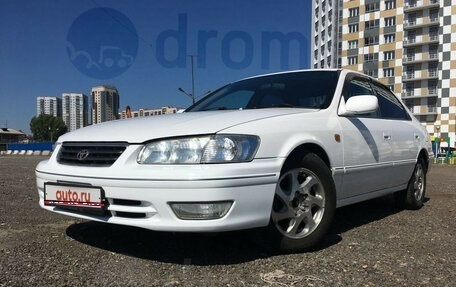 Toyota Camry, 1999 год, 285 000 рублей, 1 фотография