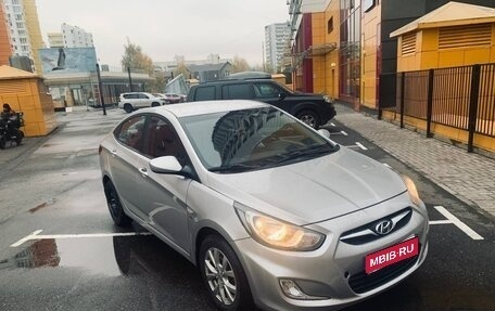 Hyundai Solaris II рестайлинг, 2012 год, 619 000 рублей, 1 фотография