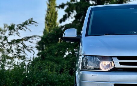 Volkswagen Caravelle T5, 2010 год, 1 800 000 рублей, 8 фотография