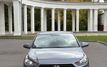 Hyundai Solaris II рестайлинг, 2019 год, 1 150 000 рублей, 2 фотография