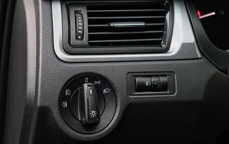 Skoda Rapid I, 2019 год, 1 350 000 рублей, 13 фотография