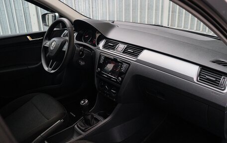Skoda Rapid I, 2019 год, 1 350 000 рублей, 7 фотография