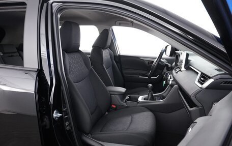 Toyota RAV4, 2021 год, 2 499 046 рублей, 13 фотография