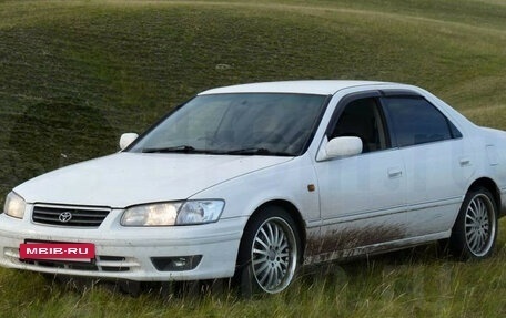 Toyota Camry, 1999 год, 285 000 рублей, 2 фотография