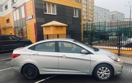 Hyundai Solaris II рестайлинг, 2012 год, 619 000 рублей, 5 фотография