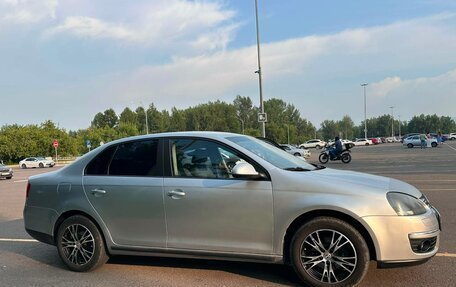 Volkswagen Jetta VI, 2007 год, 580 000 рублей, 5 фотография