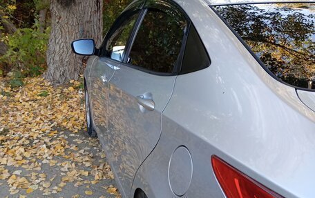 Hyundai Solaris II рестайлинг, 2011 год, 725 000 рублей, 10 фотография