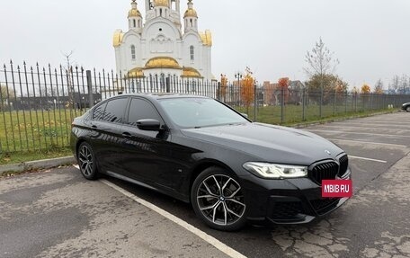 BMW 5 серия, 2021 год, 5 800 000 рублей, 5 фотография
