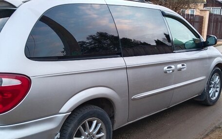 Chrysler Town & Country IV, 2003 год, 250 000 рублей, 4 фотография