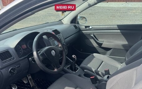 Volkswagen Golf V, 2004 год, 430 000 рублей, 3 фотография