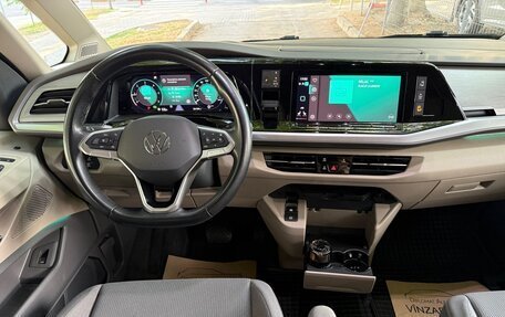 Volkswagen Multivan, 2023 год, 6 100 000 рублей, 18 фотография