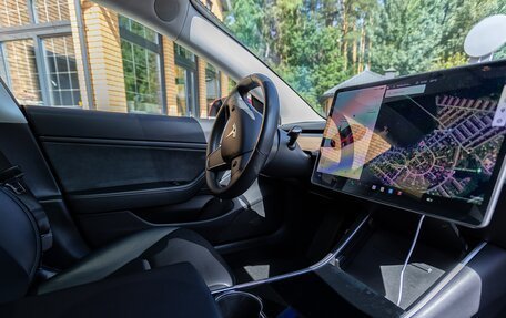 Tesla Model 3 I, 2019 год, 2 800 000 рублей, 18 фотография