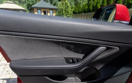 Tesla Model 3 I, 2019 год, 2 800 000 рублей, 32 фотография
