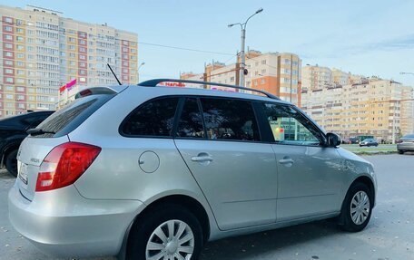 Skoda Fabia II, 2013 год, 590 000 рублей, 2 фотография