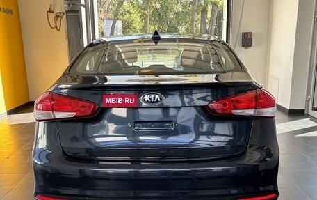 KIA Cerato IV, 2018 год, 1 300 000 рублей, 5 фотография