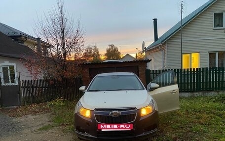 Chevrolet Cruze II, 2012 год, 400 000 рублей, 4 фотография