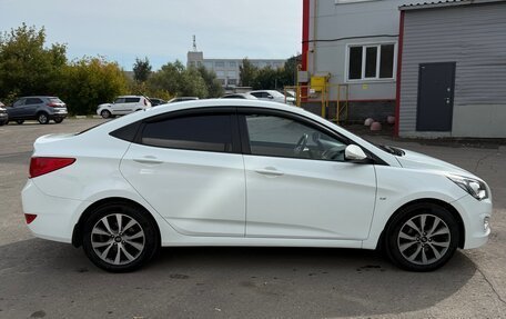 Hyundai Solaris II рестайлинг, 2015 год, 1 129 000 рублей, 7 фотография