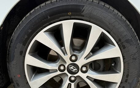 Hyundai Solaris II рестайлинг, 2015 год, 1 129 000 рублей, 10 фотография