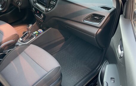 Hyundai Solaris II рестайлинг, 2021 год, 1 799 000 рублей, 12 фотография